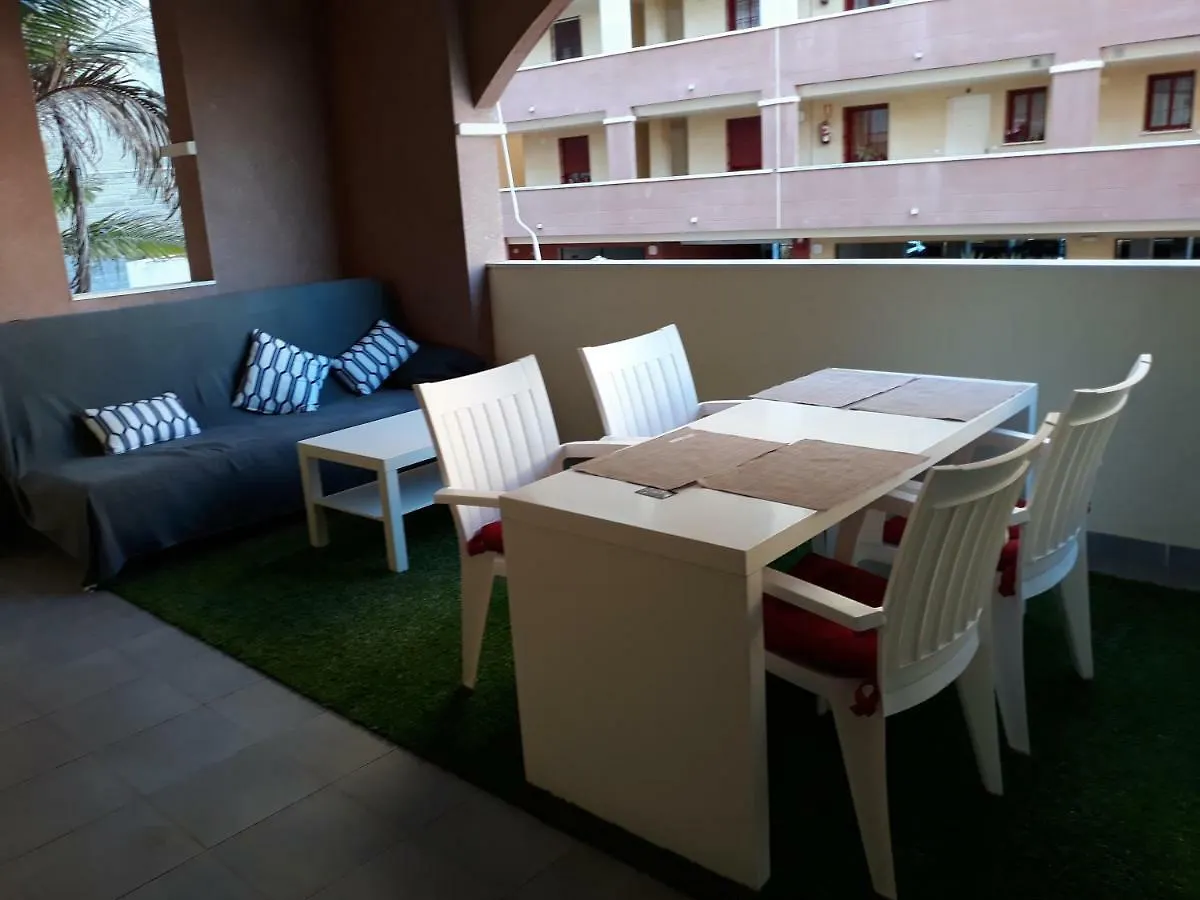 Apartamentos Los Pacos 푸엔히롤라 0*,  스페인